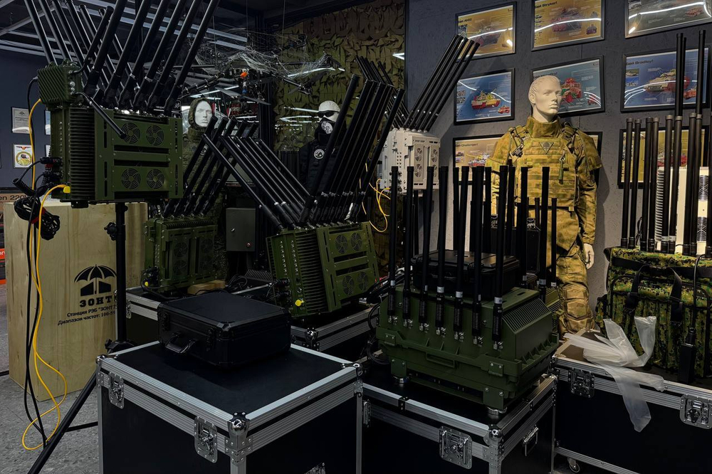 Комплекс РЭБ Скания D20 100-6200 МГц мощность 1000W с детектором Сфера