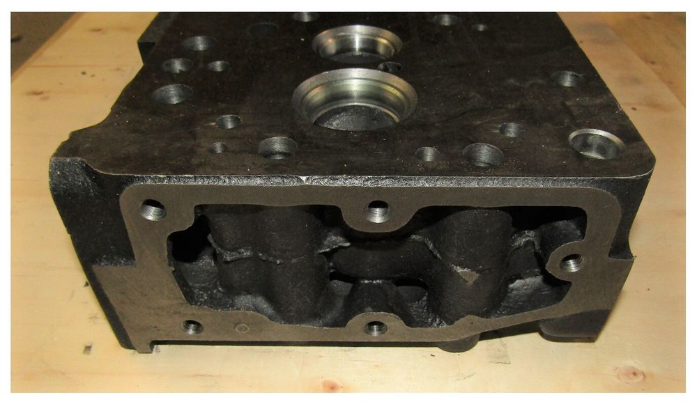 Головка цилиндров TDY 19 4L ( без клапапов,шпилек) /Cylinder head
