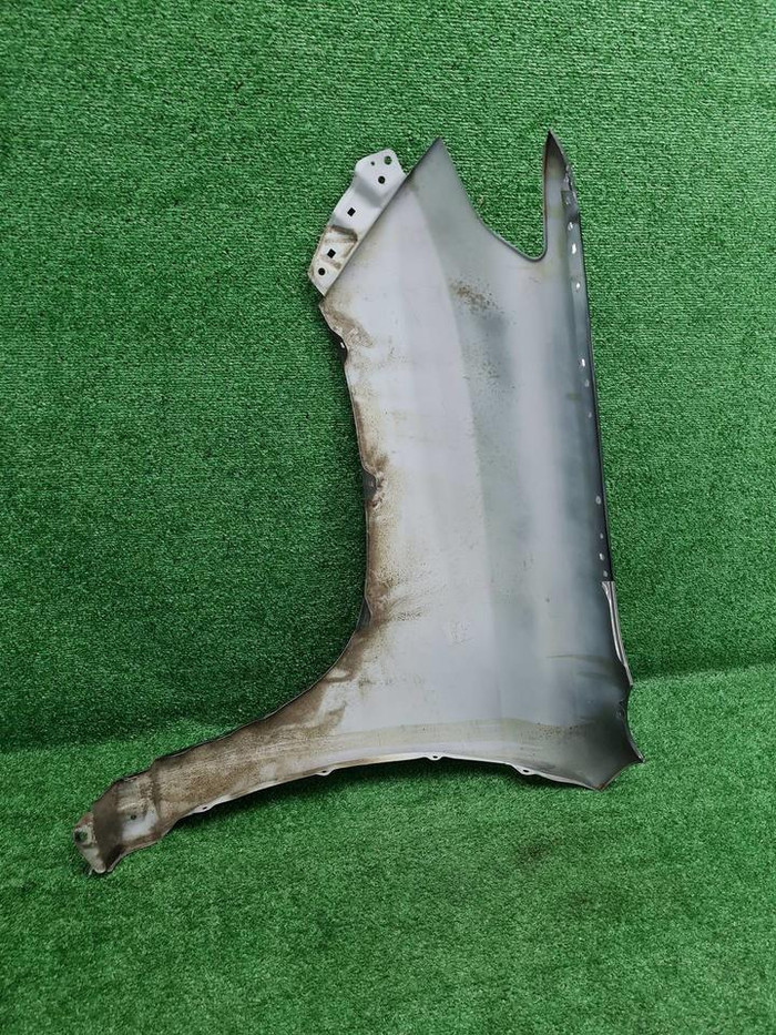 Крыло переднее правое Toyota LC Prado 150 (09-17)