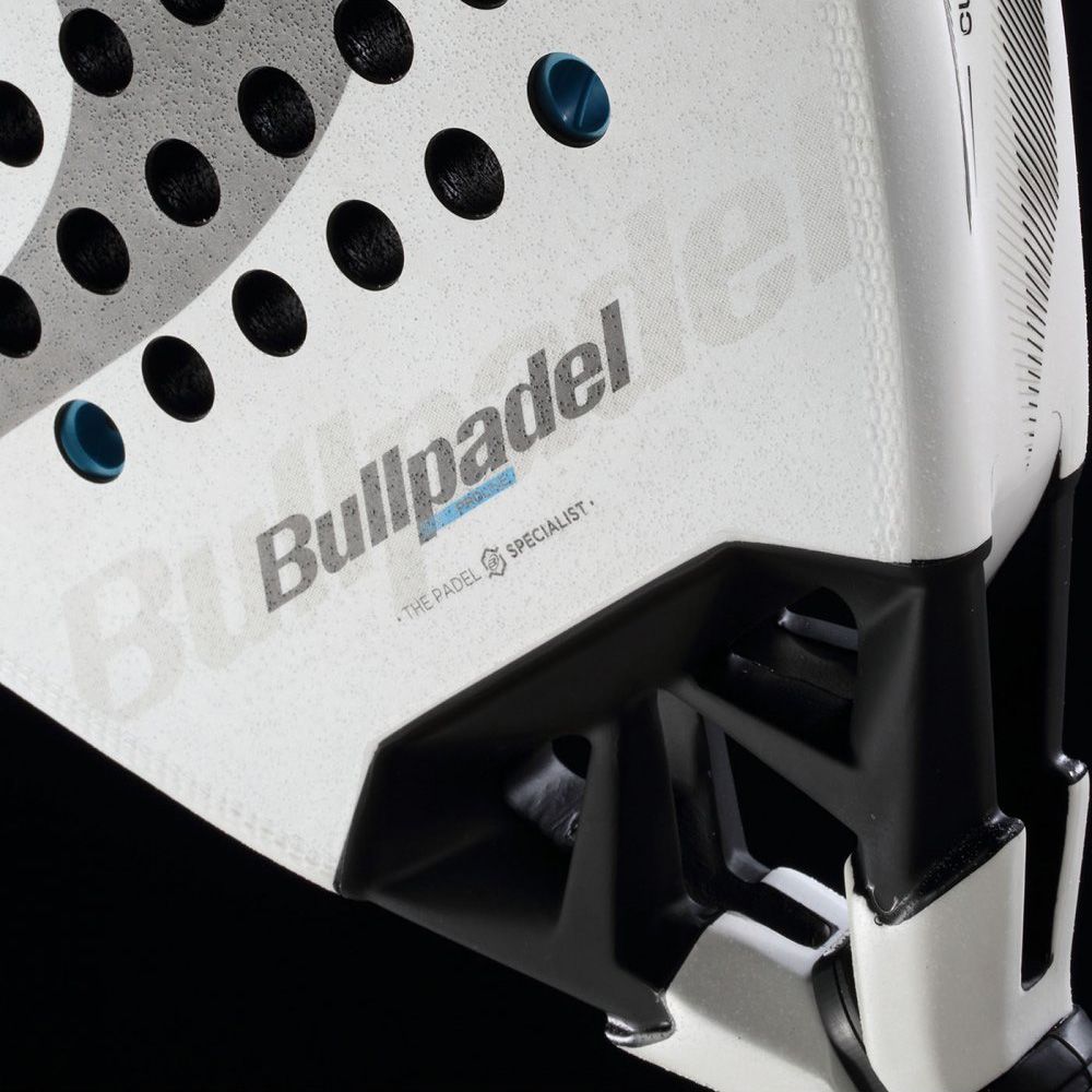 Ракетка для падела BULLPADEL Vertex 05 26, 494395, для проф. и любителей, стекловолокно, белый