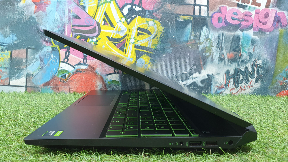 Игровой HP i5-9/16 Gb/GTX 1050 3GB/FHD/ Pavilion Gaming 15-dk0090ur 8TY32EA