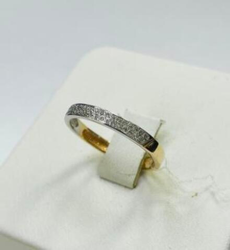 Кольцо из золота с бриллиантами