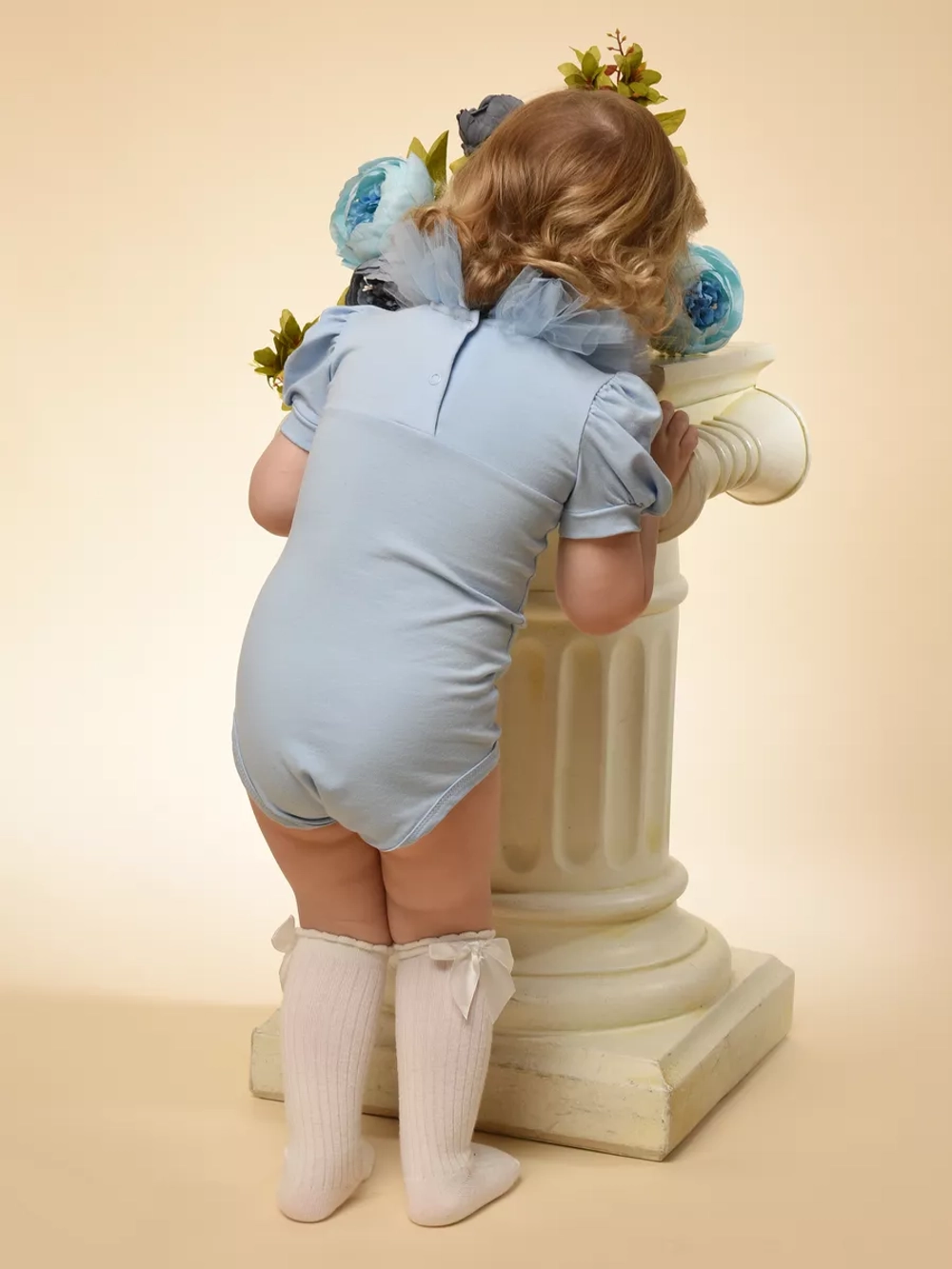 Боди с декоративным воротничком