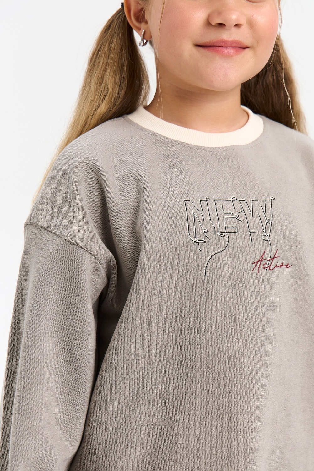 Джемпер дл/р д/д DELORAS 22741