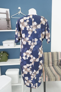 Платье DENIZA с цветами 46 размер, новое