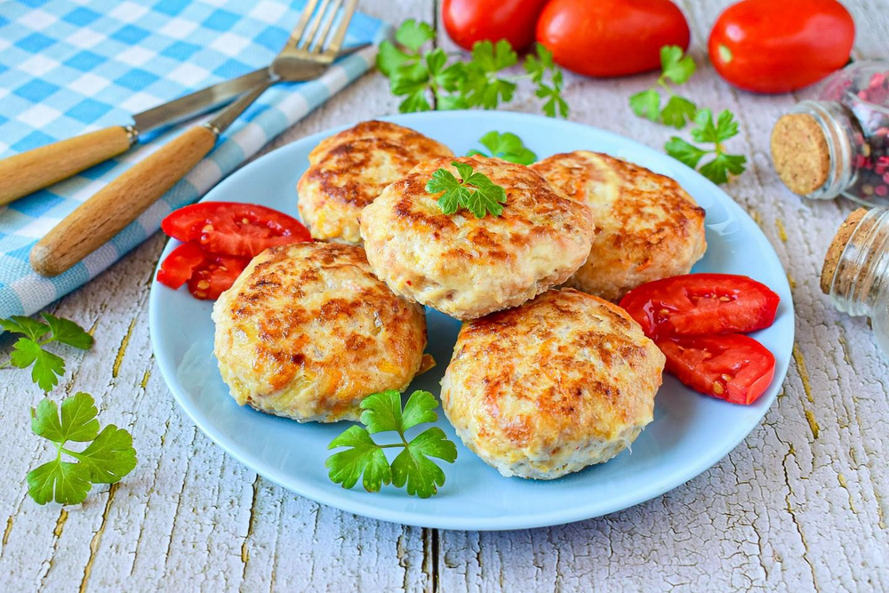 Котлеты куриные домашние ручной лепки