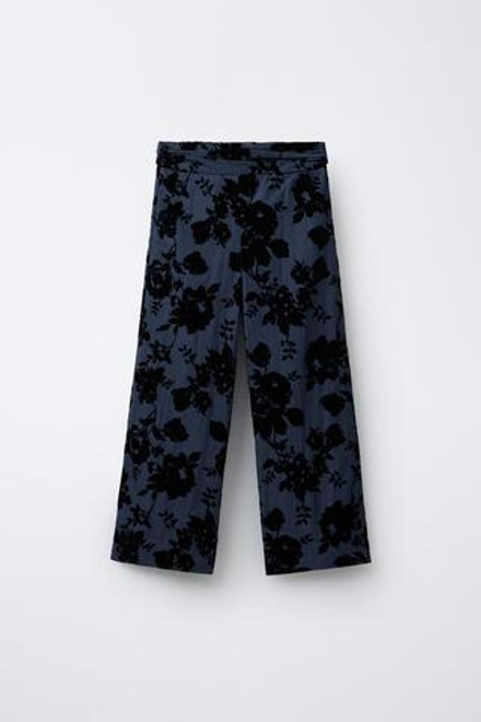 ZARA БРЮКИ ПРЯМОГО КРОЯ С РЕЛЬЕФНЫМ ЦВЕТОЧНЫМ ПРИНТОМ, СИНИЙ