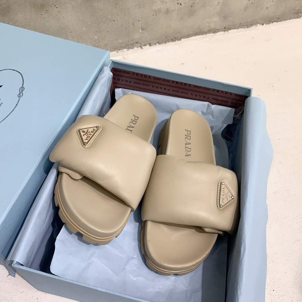 Prada Slides