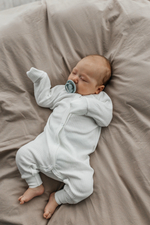 Комбинезон с открытыми ножками, Молочный