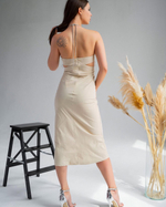 платье миди с вырезами