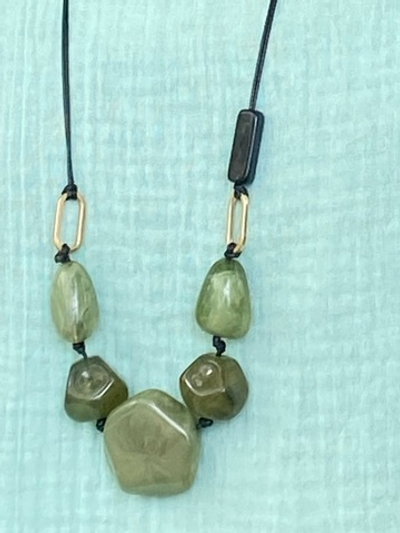 Бусы летние /зеленые