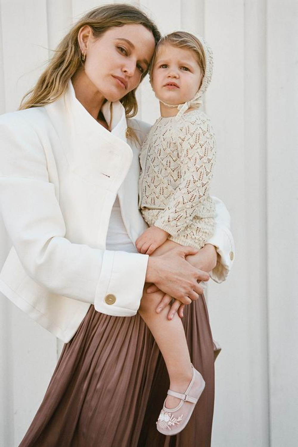 ZARA ВЯЗАНЫЕ ШОРТЫ С ЛЬНОМ, СВЕТЛО-БЕЖЕВЫЙ