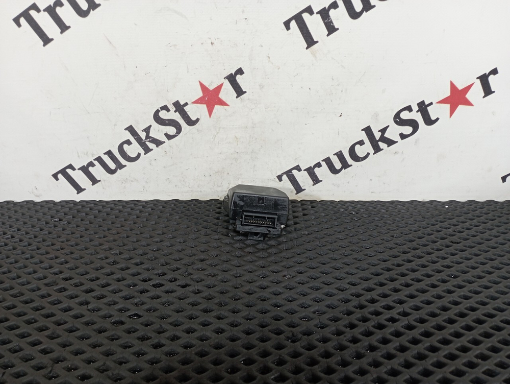 Подрулевой переключатель аудиосистемы 2020г.