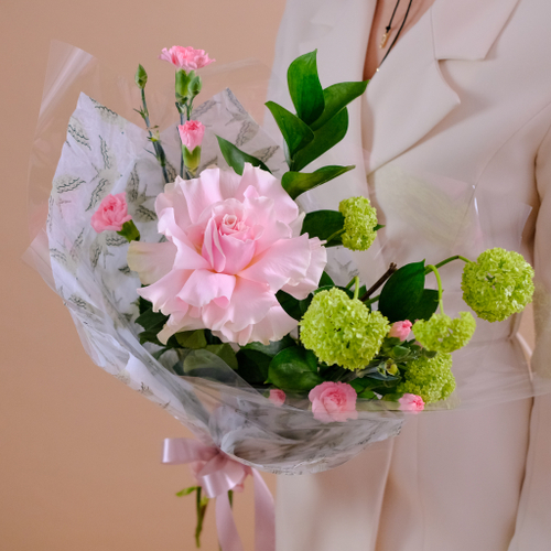 Купить Букет-комплимент с французской розой #945