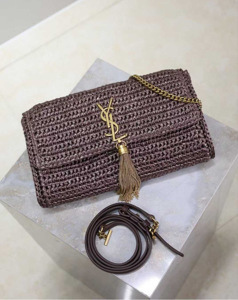 Сумка Yves Saint Laurent