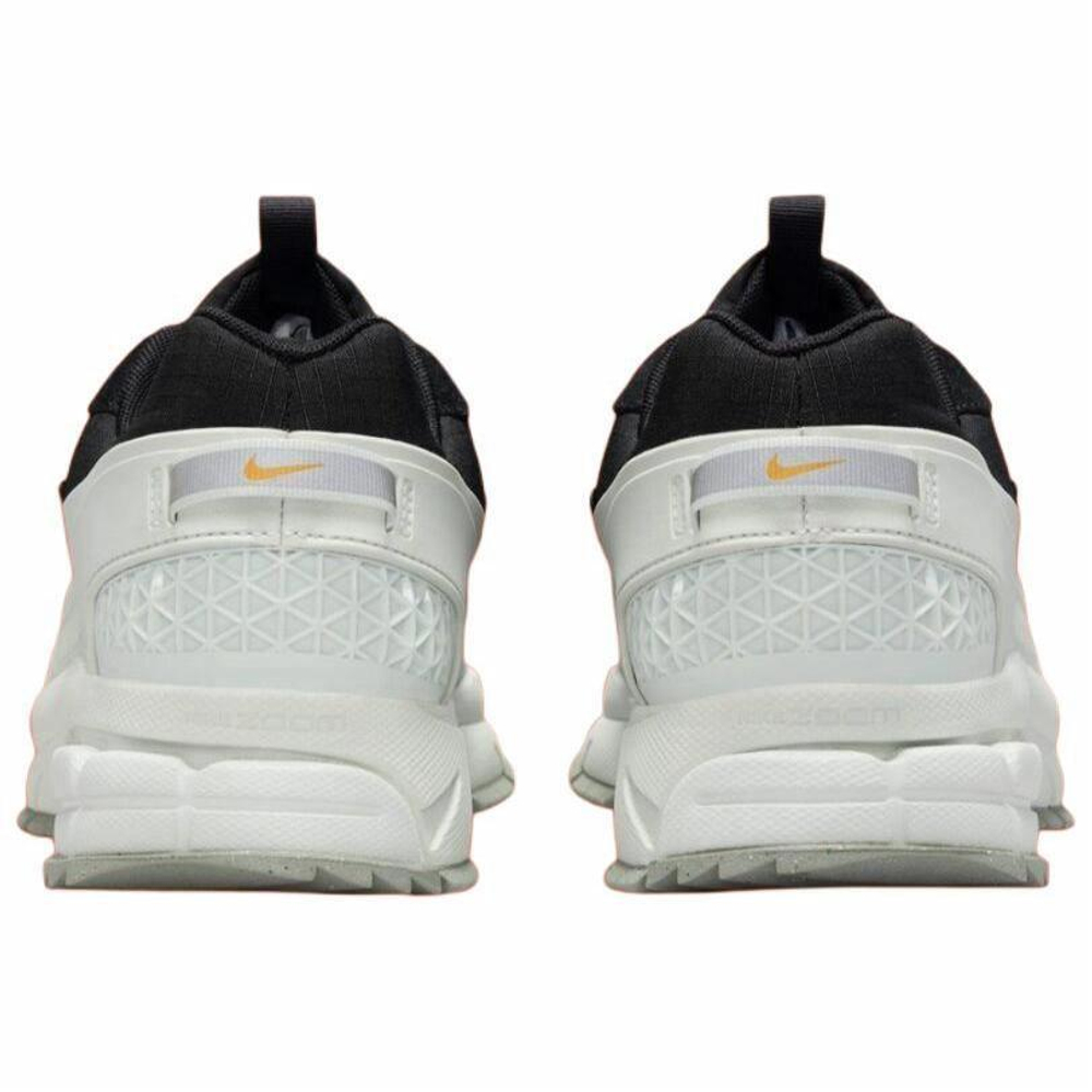 Кроссовки Nike Zoom Vomero 5 Roam Black Light Silver