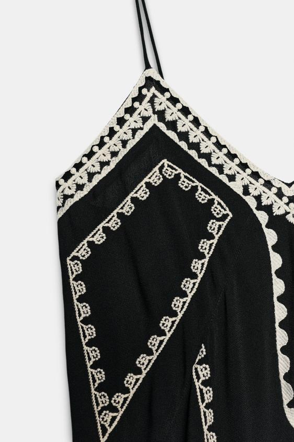 ZARA ДЛИННОЕ ПЛАТЬЕ С ВЫШИВКОЙ ИЗ КОЛЛЕКЦИИ ZW, ЧЕРНЫЙ/ЭКРЮ