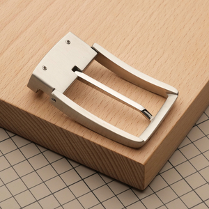 Ременная пряжка 39 мм из нержавеющей стали, цвет серебро // BTCS39