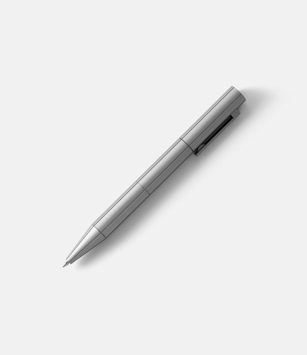 22 studio Seam Ballpoint Pen Anodized Grey — ручка из алюминия