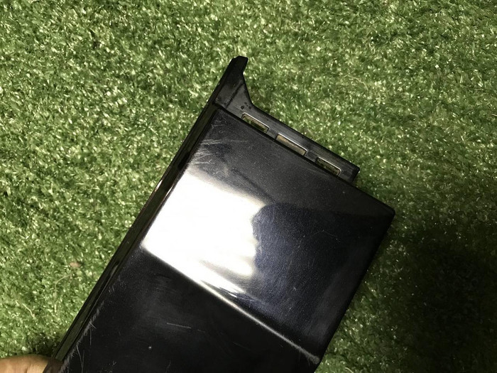 Накладка расширителя передняя VW Touareg 3 (18-нв)