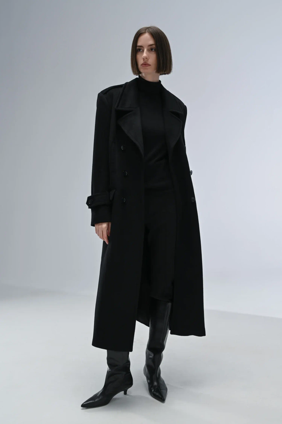 Пальто двубортное