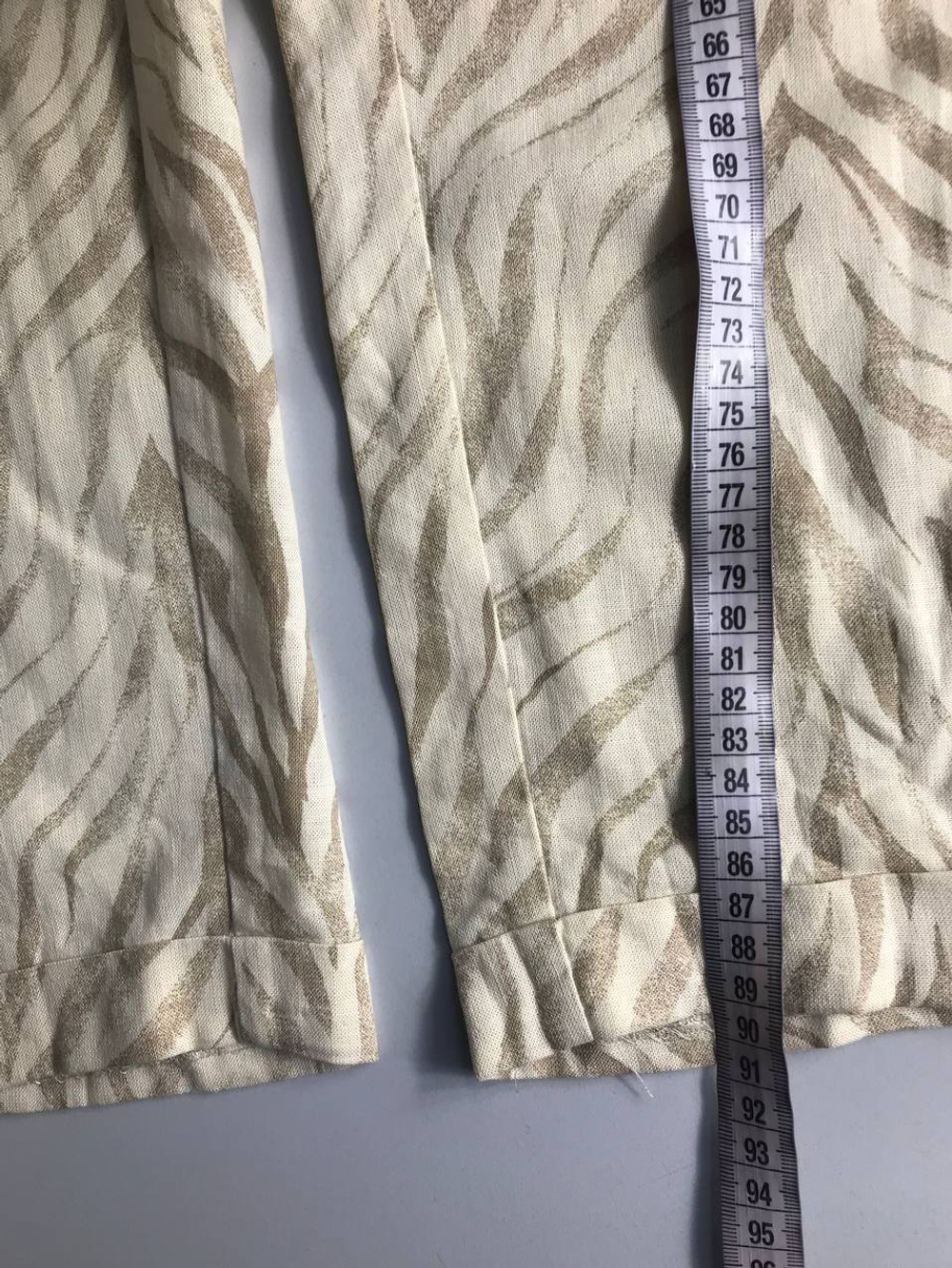 Брюки Mango светлые для путешествий, маркировка XS, визуально на 42 размер