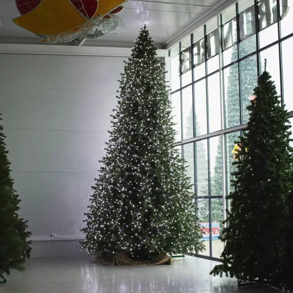 Интерьерная светодинамическая искусственная елка Сказочная Премиум 6,5 м., ствольная, Литая хвоя+ПВХ, Green Trees (GT6,5SKLED)