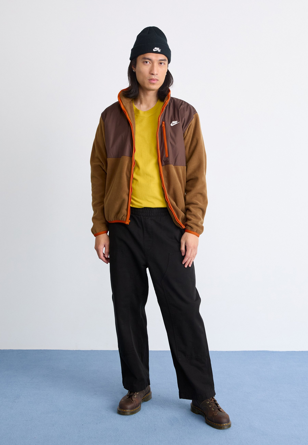 Carhartt WIP CRAWTON - Тканевые брюки - Чёрный