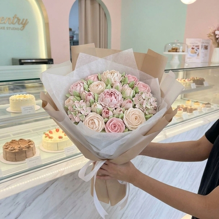 ФУД БУКЕТ Цвет: прозрачная матовая пленка + кофейная пленка + тишью