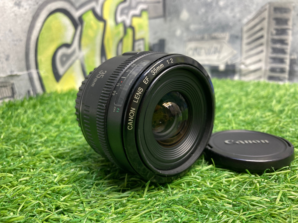 Canon 35mm F2 EF