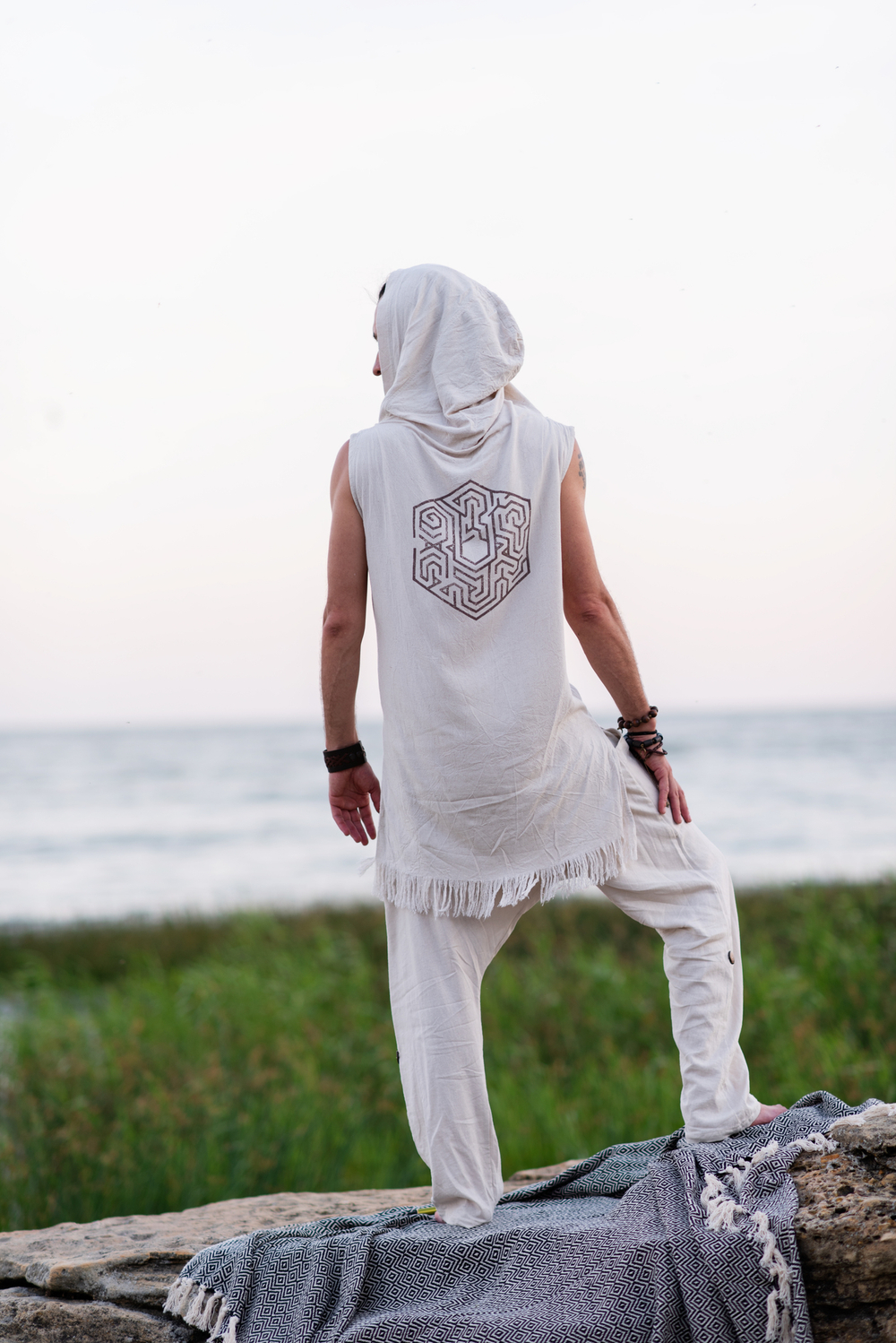 Мужские штаны (молоко)