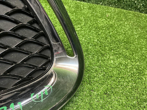 Решетка бампера LH Mercedes S Z223 (20-нв) Maybach