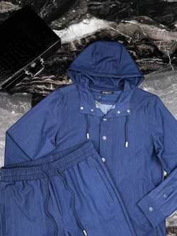 Джинсовый костюм Kiton