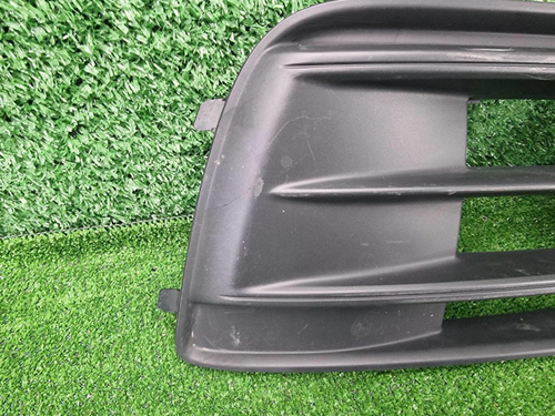 Решетка бампера правая Audi Q5 2 80A (2017-2020)