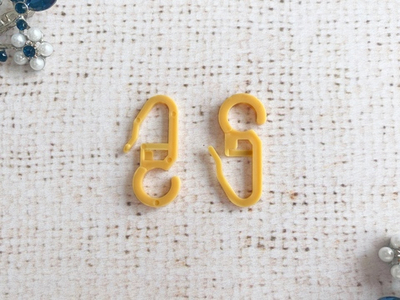 Крючки карнизные, р. 1,4см*3,2 см.