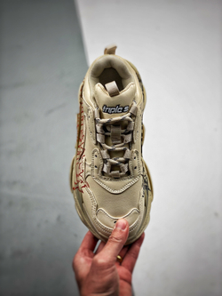 Balenciaga Triple S