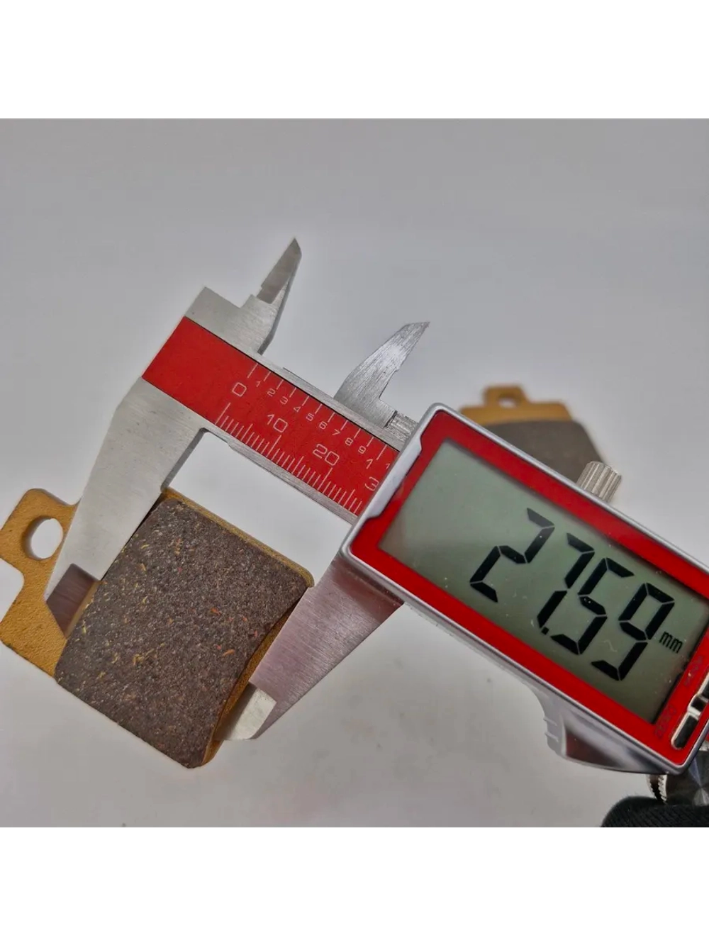 + - Колодки тормозные дисковые для мотоцикла