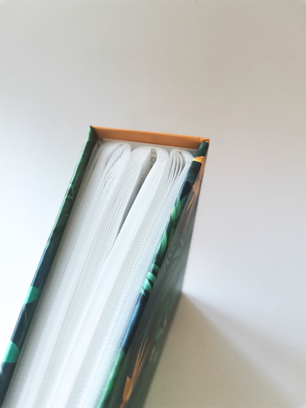 Фотоальбом на 100 фото 10х15 см, пластик. листы belle fleur Райский цветок