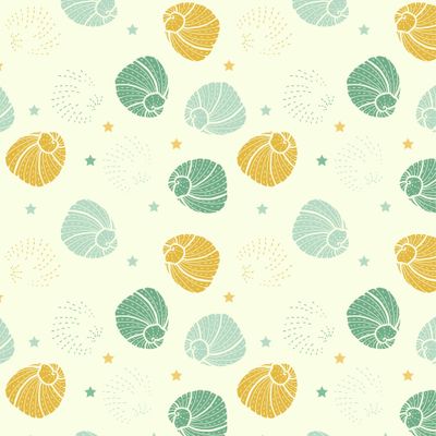 Цветные ракушки на песке