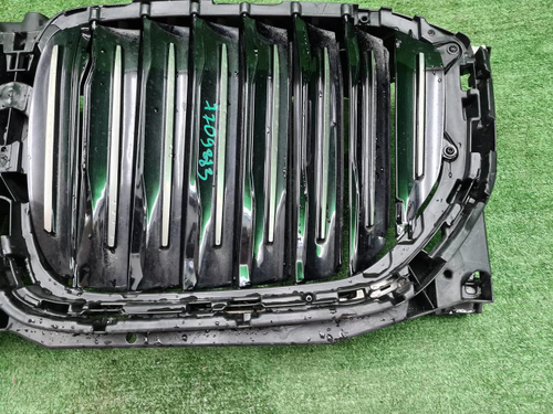Решетка радиатора BMW X5 G05 (2018-2023)