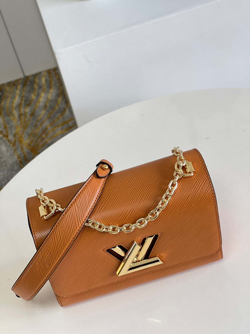 Louis Vuitton Twist MM