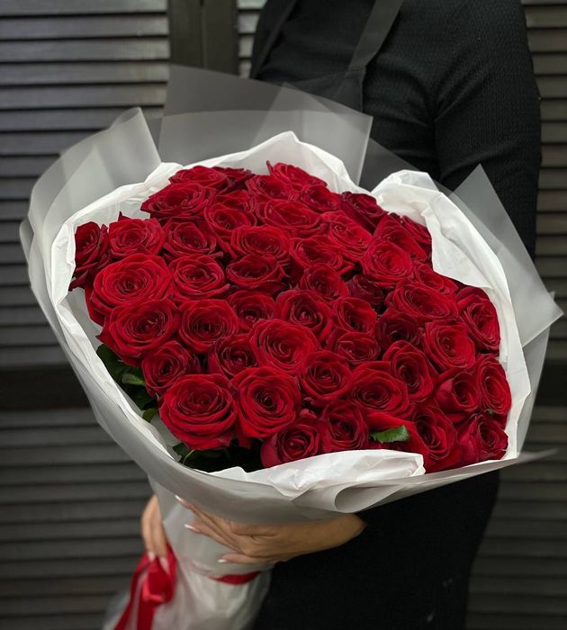 Букет из 51 голландской розы 70 см (цвет роз на выбор) #1968
