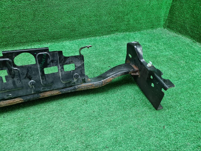 Поперечина кузова задняя Mercedes X W470 (2017-2020)