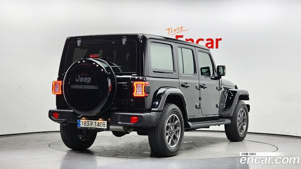 Jeep Wrangler (JL) 2.0 Overland 4 двери 80주년 Editions (03.2021)