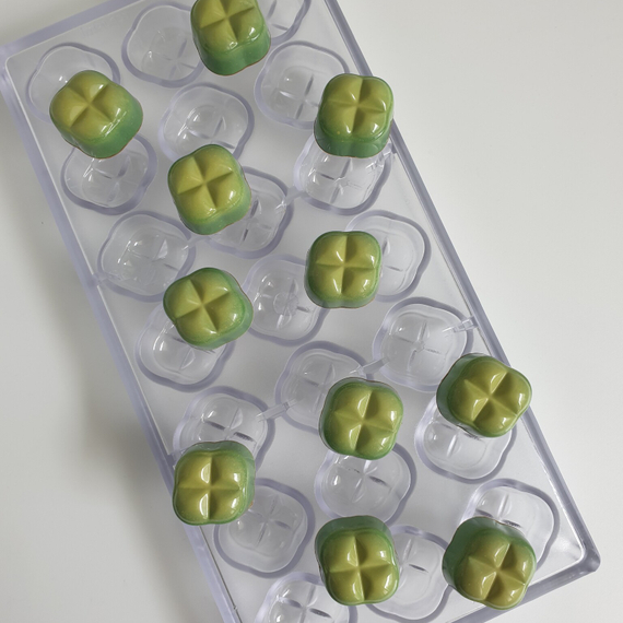 121 | Форма для шоколадных конфет (275*135 мм)