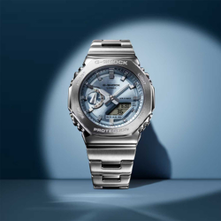 Часы Casio GM-2110D-2A