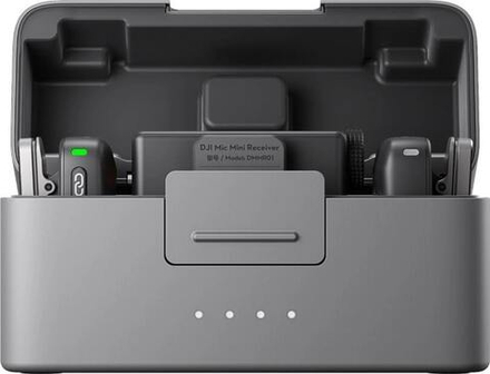 Комплект беспроводных микрофонов DJI Mic Mini (2 трансмиттера, ресивер, зарядный футляр)