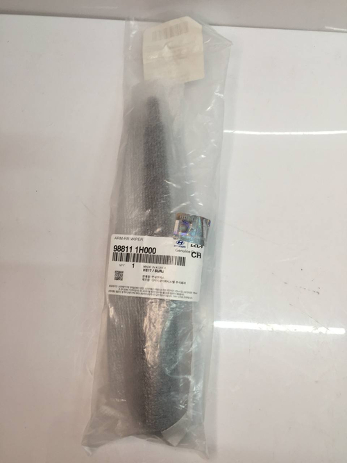 Поводок стеклоочистителя задний Hyundai/Kia 988111H000 ix35, Tucson, Ceed, Sportage