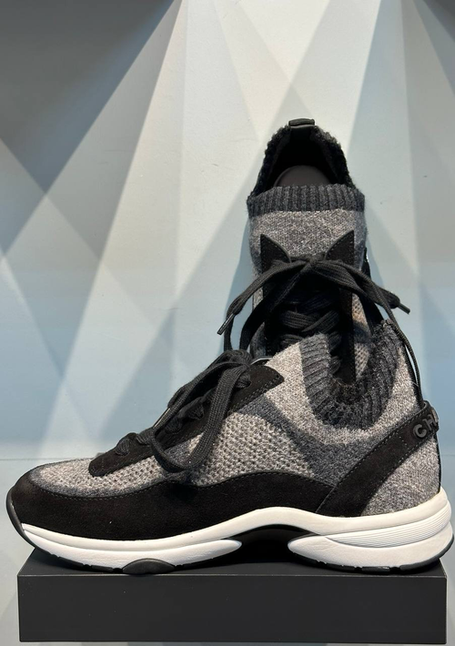 Кроссовки Chanel