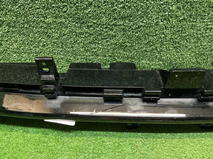 Накладка решетки радиатора Haval H3 (2024-н.в.)